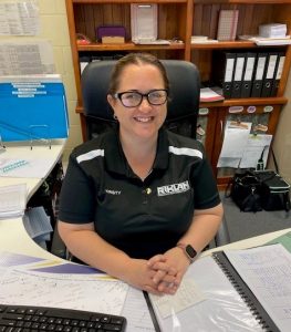 KRISTY DAVIES | FINANCE OFFICER 10 Kristy 2 263x300 1